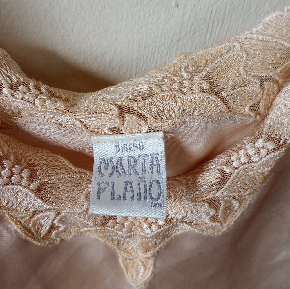 Satin Camisole Shell Top Chemise Marta Flano. Size 36 Heavyweight - Picture 2 of 4